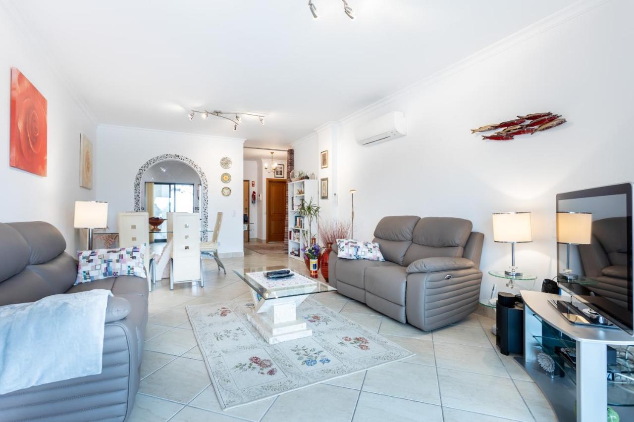 Great 2 Bedroom Apartment With Communal Pool Lagos Extérieur photo