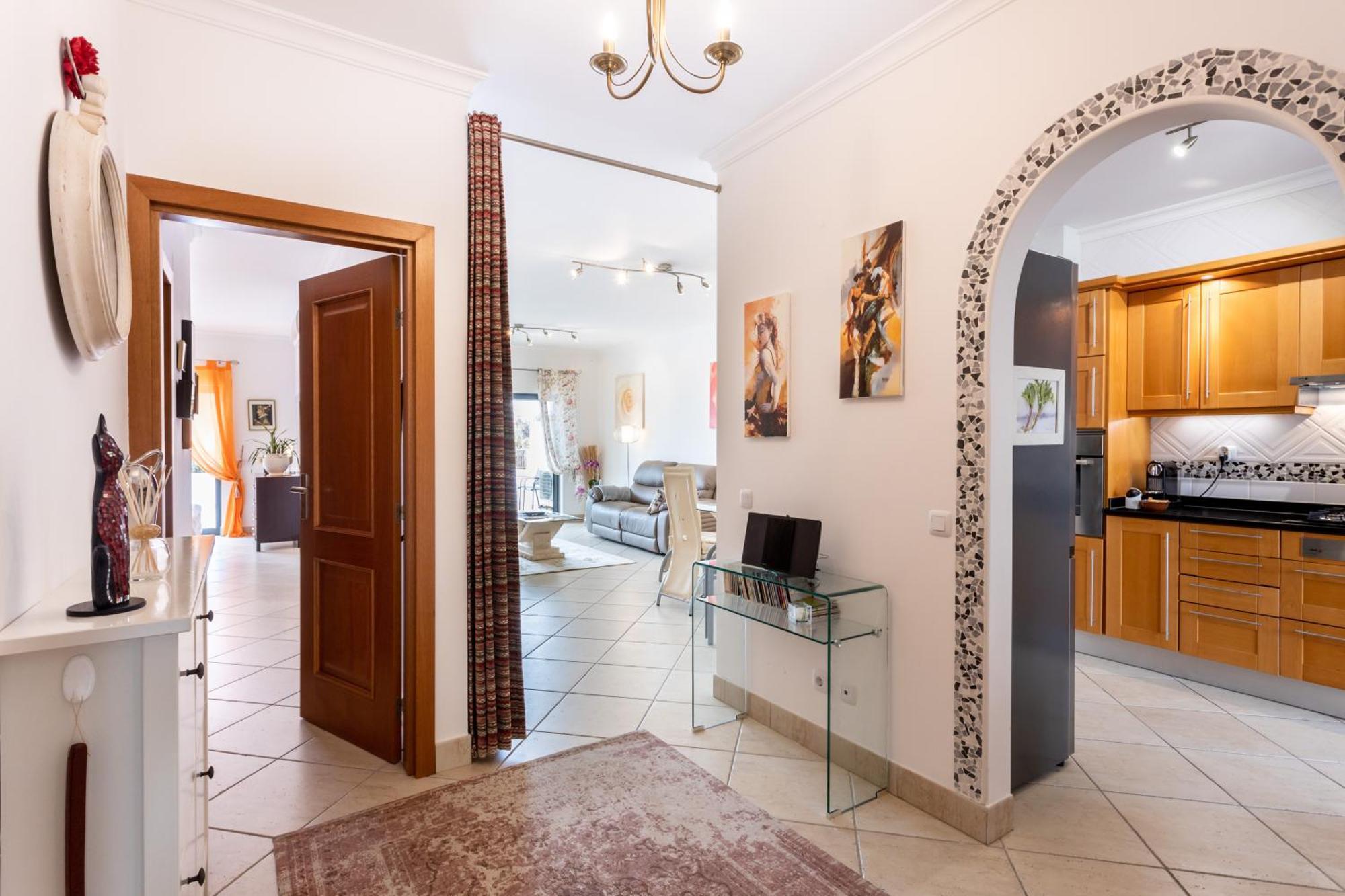 Great 2 Bedroom Apartment With Communal Pool Lagos Extérieur photo