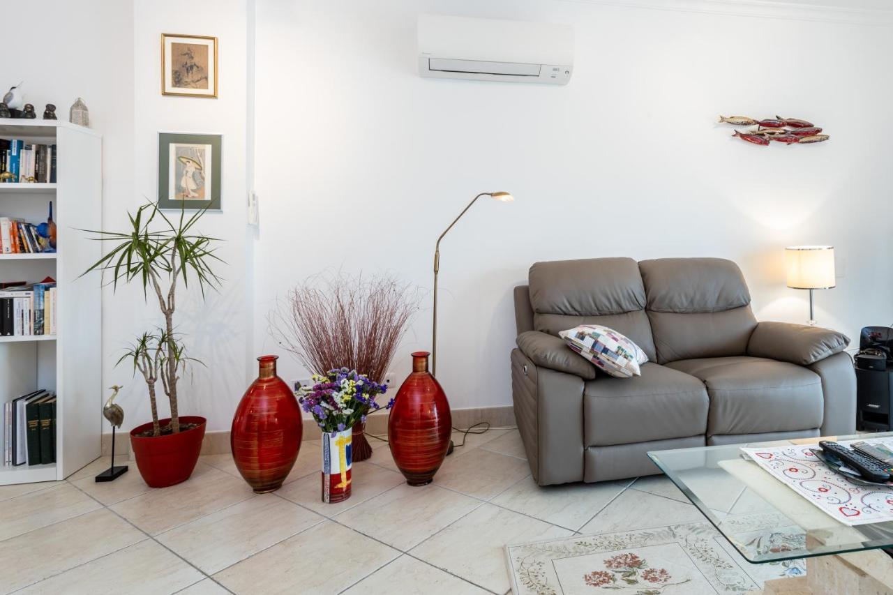 Great 2 Bedroom Apartment With Communal Pool Lagos Extérieur photo